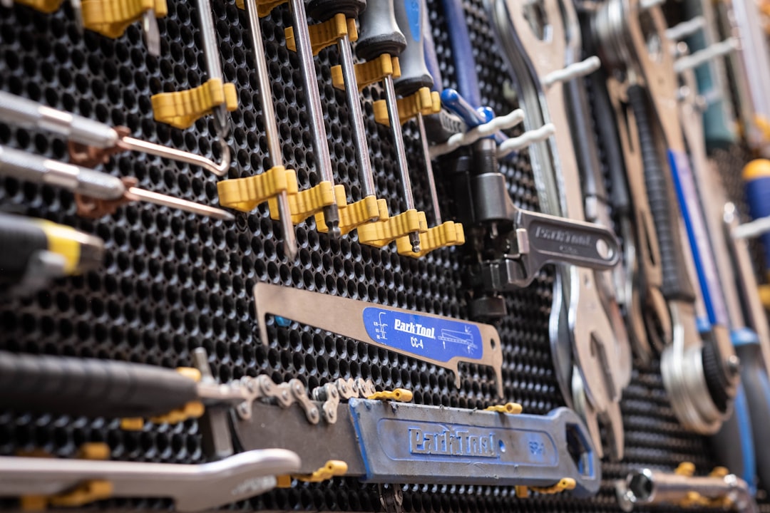 Schéma des piliers de la performance industrielle avec indicateurs et tableau de bord