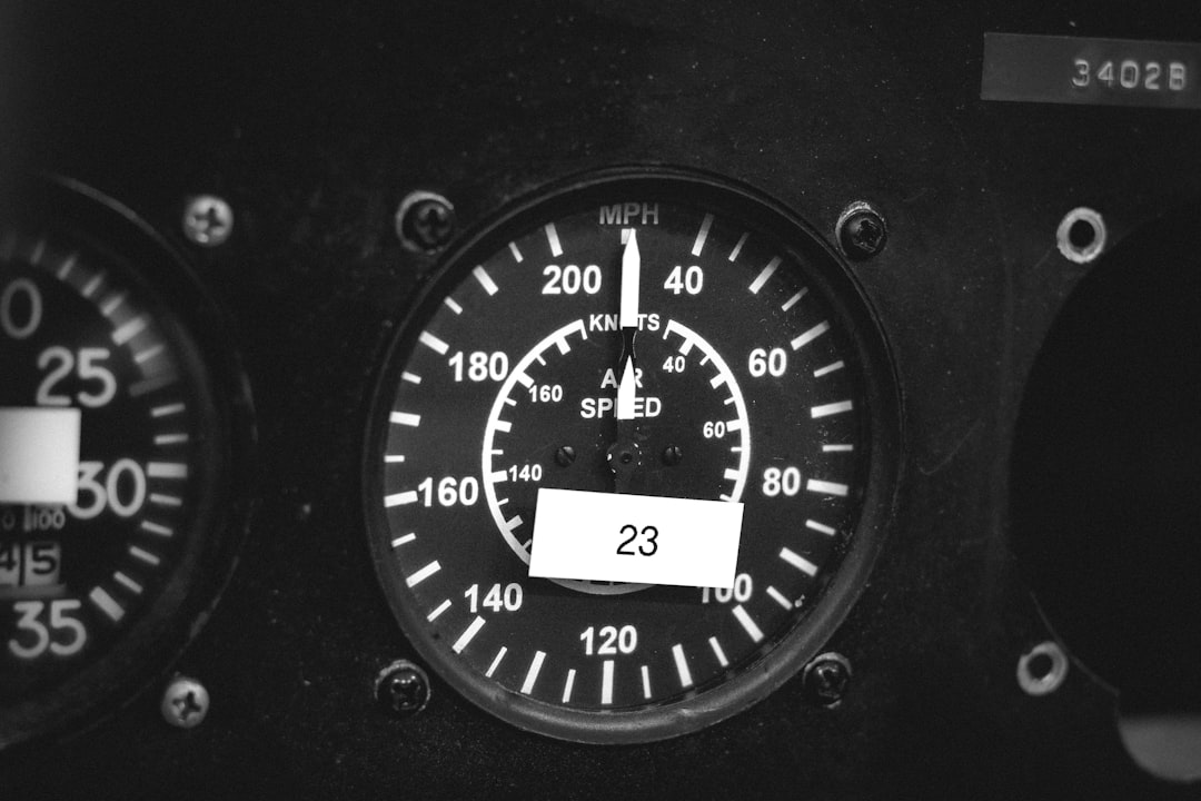 Tableau de bord avancé performance industrielle avec indicateurs KPI en temps réel